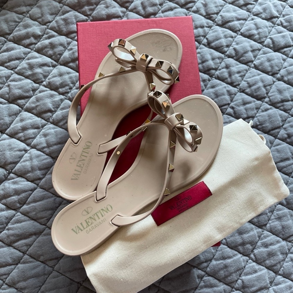 Valentino Women's Nude Bow Sandals
